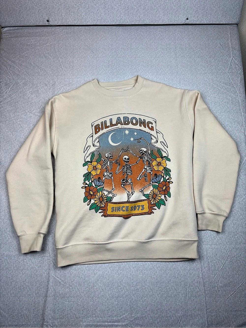 Billabong Dance in the Desert Skeleton Crewneck Sweatshirt Medium